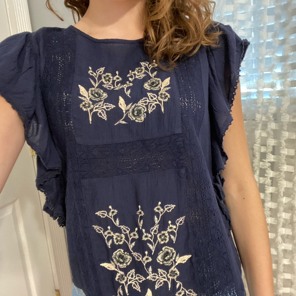 AEO blouse